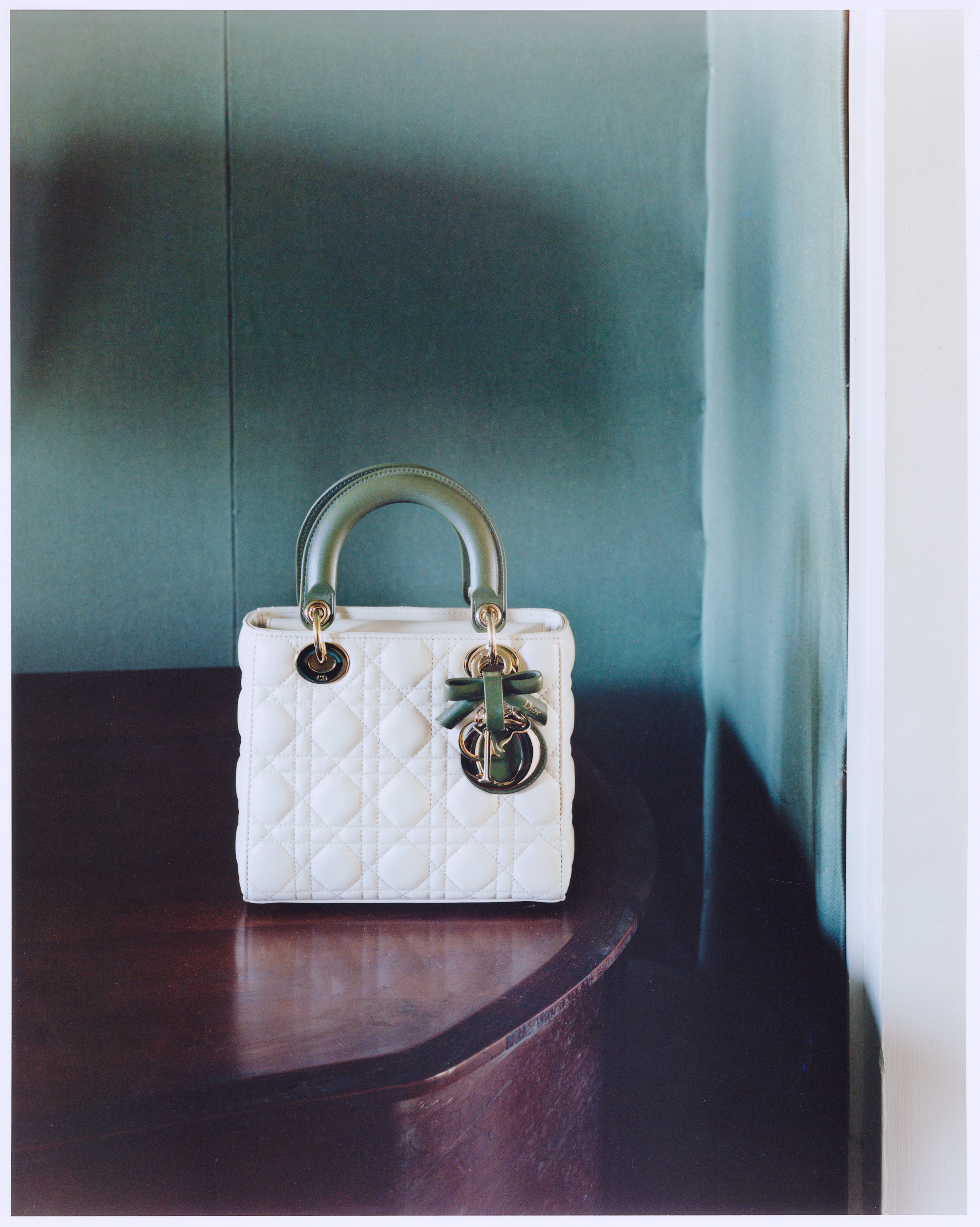 Talent and Partner, Sophie Glasser: Harper's Bazaar France — Objets de désir (Fig. 6)